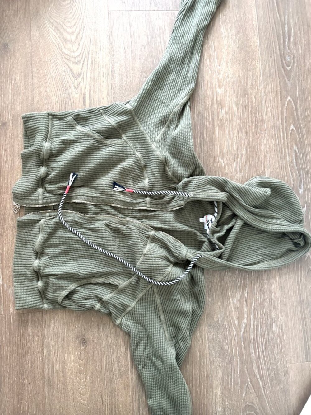 Sundry Seamed Zip Hoodie in Fern